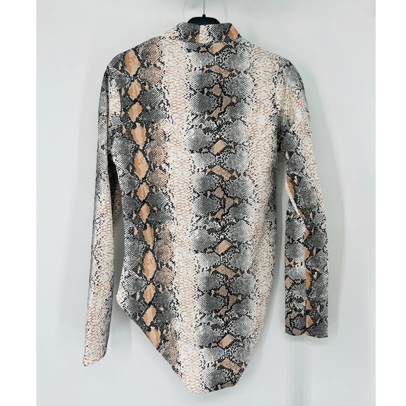 Animal Print Scoop Neck Long Sleeve Bodysuit